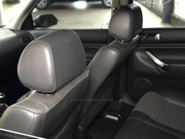 VOLKSWAGEN - GOLF - 2009/2009 - Prata - R$ 49.000,00