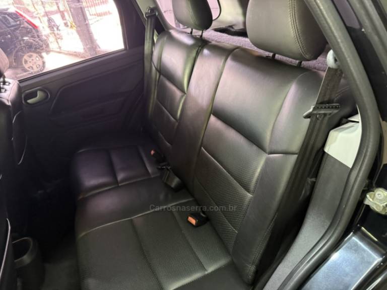 FORD - ECOSPORT - 2009/2009 - Preta - R$ 36.000,00