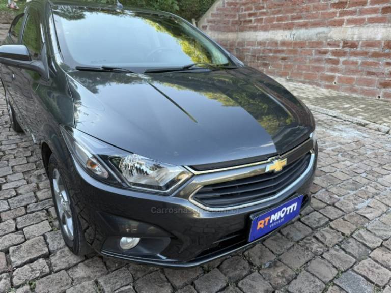 CHEVROLET - PRISMA - 2018/2018 - Cinza - R$ 66.500,00