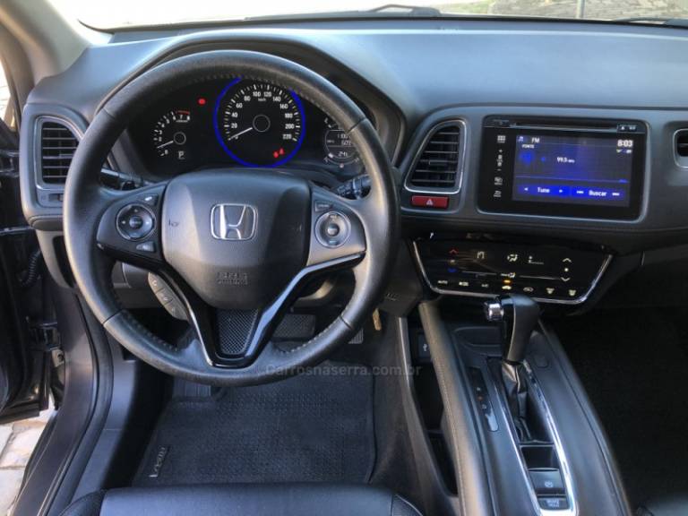 HONDA - HR-V - 2016/2017 - Cinza - R$ 94.000,00