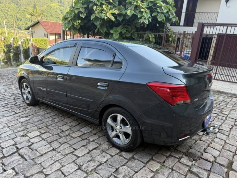 CHEVROLET - PRISMA - 2018/2018 - Cinza - R$ 66.500,00