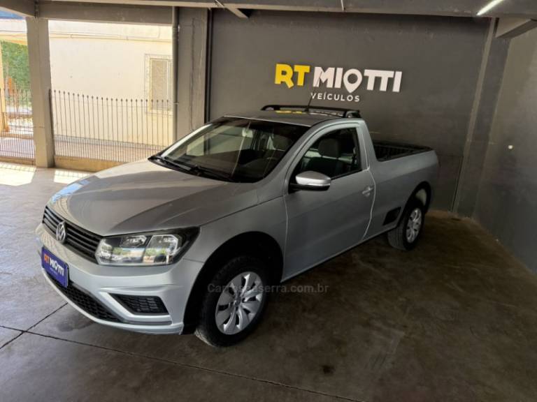 VOLKSWAGEN - SAVEIRO - 2016/2017 - Prata - R$ 57.500,00