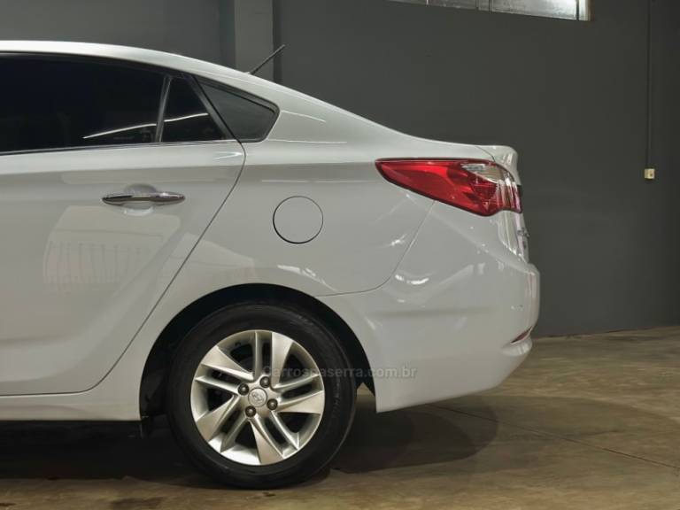 HYUNDAI - HB20 - 2014/2014 - Branca - R$ 56.000,00