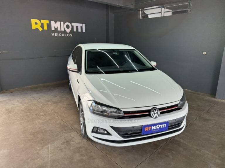 VOLKSWAGEN - VIRTUS - 2018/2018 - Branca - R$ 78.800,00
