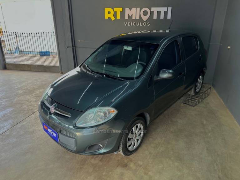 FIAT - PALIO - 2013/2013 - Cinza - R$ 42.000,00