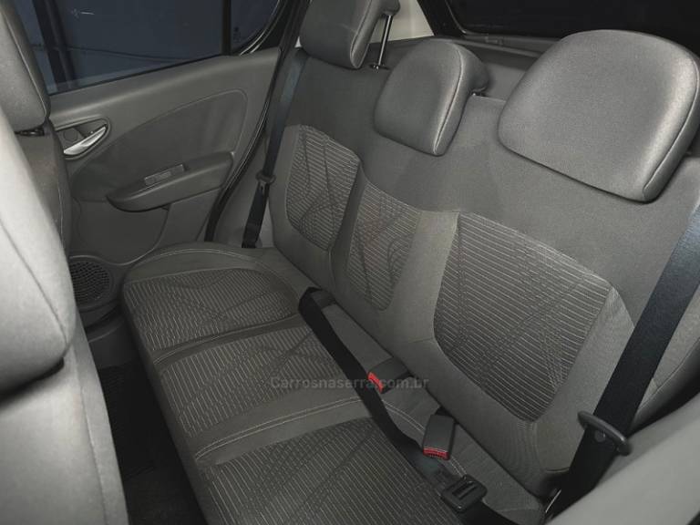 FIAT - PALIO - 2013/2013 - Cinza - R$ 42.000,00