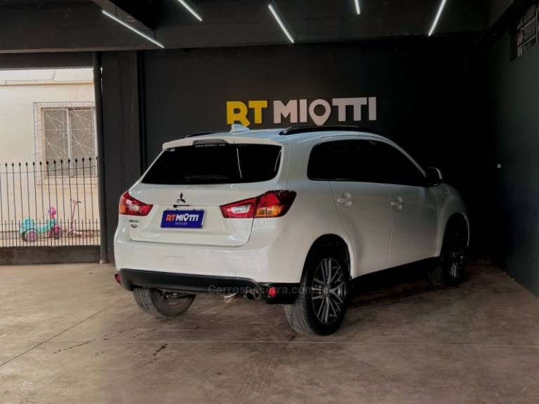 MITSUBISHI - ASX - 2018/2018 - Branca - R$ 88.000,00
