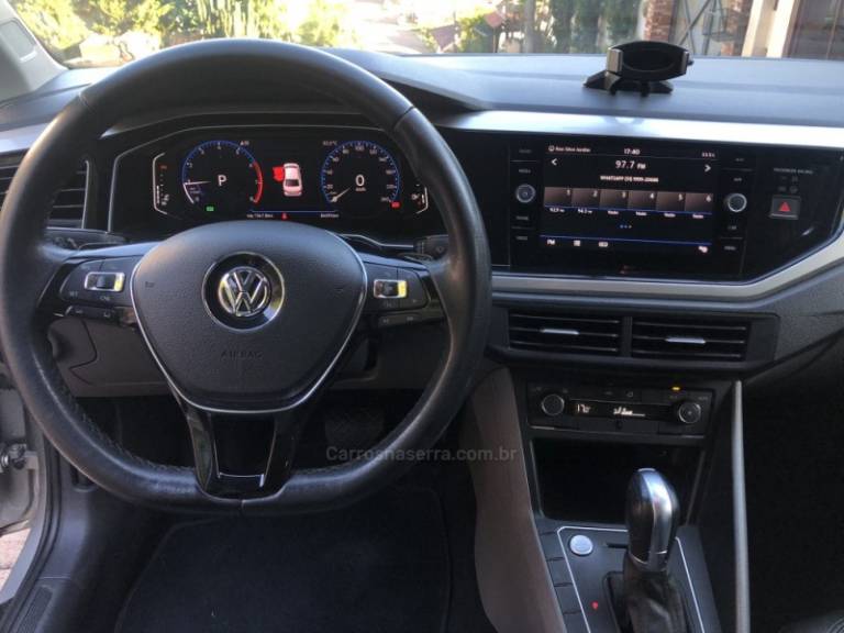 VOLKSWAGEN - VIRTUS - 2020/2021 - Prata - R$ 90.000,00