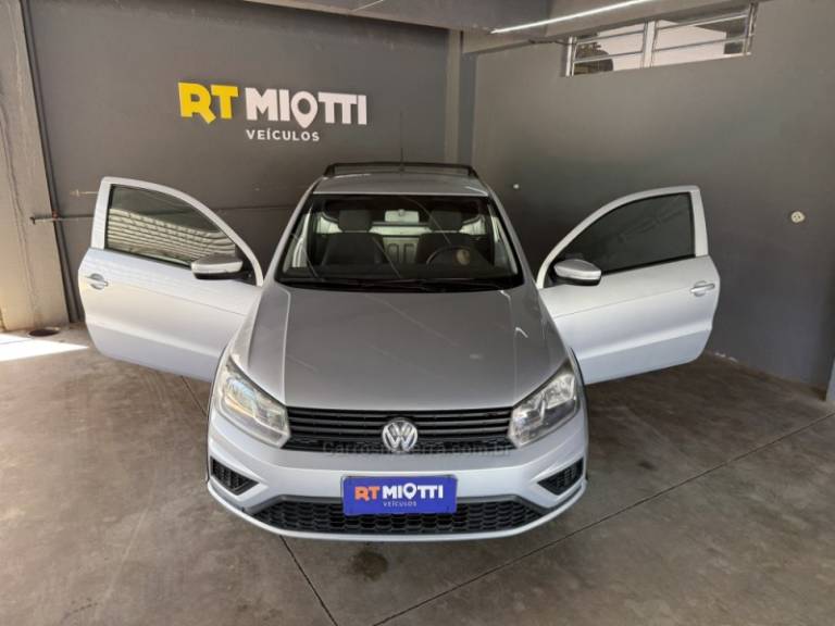 VOLKSWAGEN - SAVEIRO - 2016/2017 - Prata - R$ 57.500,00