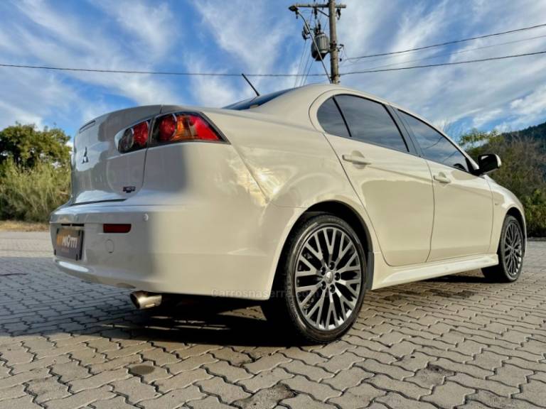 MITSUBISHI - LANCER - 2015/2015 - Branca - R$ 64.000,00