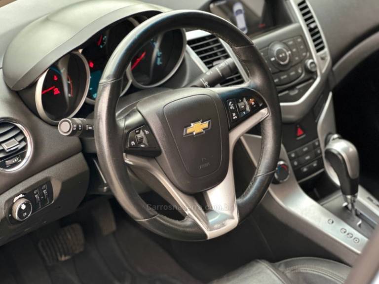 CHEVROLET - CRUZE - 2014/2014 - Branca - R$ 59.000,00