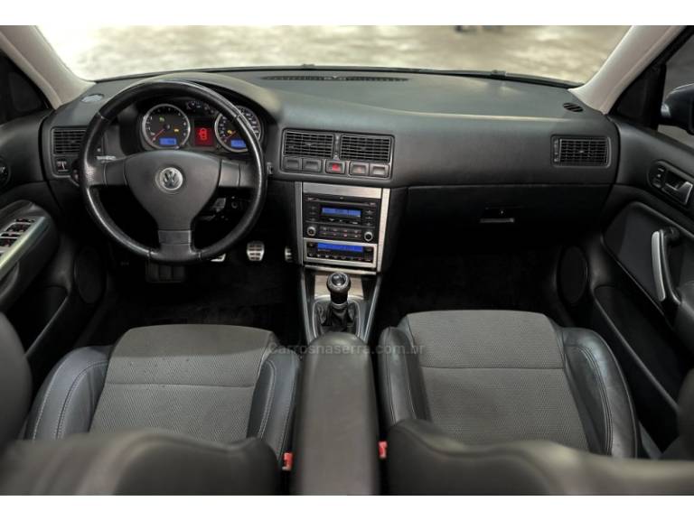 VOLKSWAGEN - GOLF - 2009/2009 - Prata - R$ 49.000,00