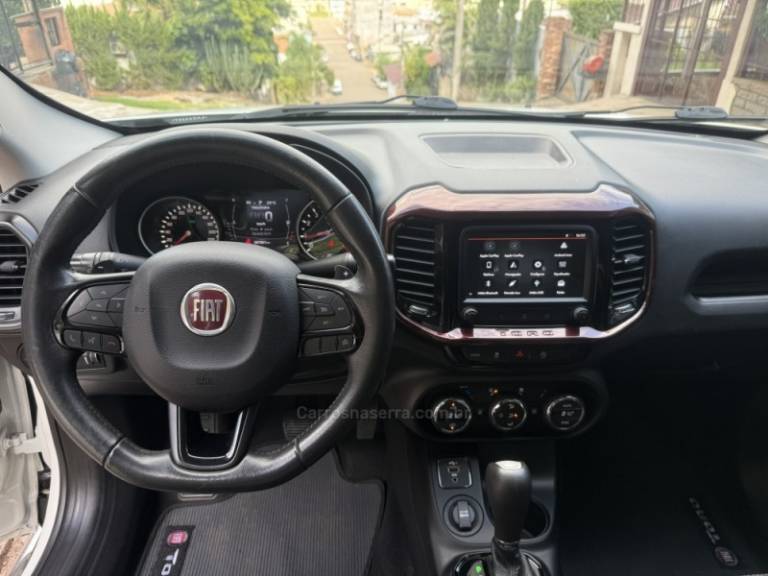 FIAT - TORO - 2019/2020 - Branca - R$ 96.900,00