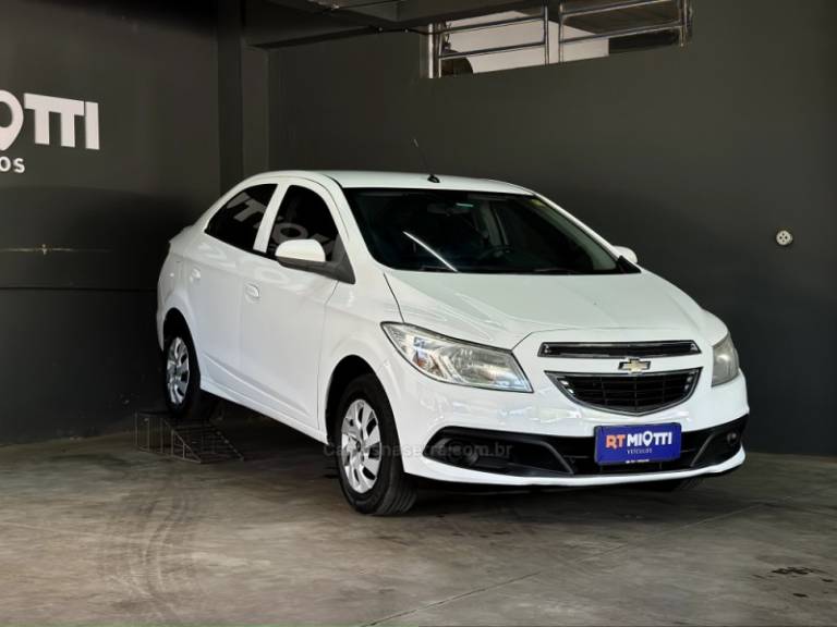 CHEVROLET - PRISMA - 2013/2013 - Branca - R$ 44.000,00