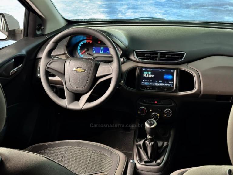 CHEVROLET - PRISMA - 2013/2013 - Branca - R$ 44.000,00