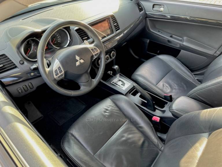 MITSUBISHI - LANCER - 2015/2015 - Branca - R$ 64.000,00