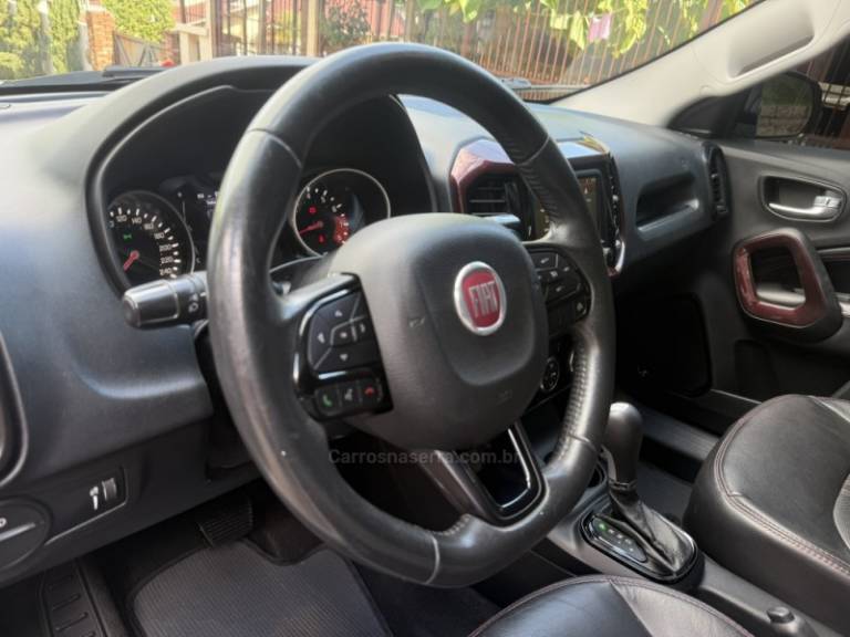 FIAT - TORO - 2019/2020 - Branca - R$ 96.900,00