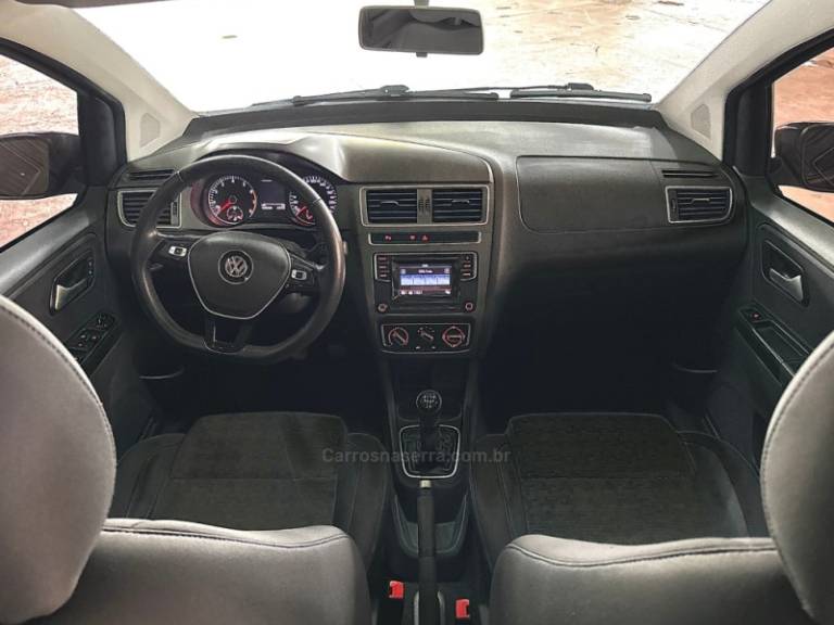 VOLKSWAGEN - FOX - 2017/2017 - Preta - R$ 55.000,00