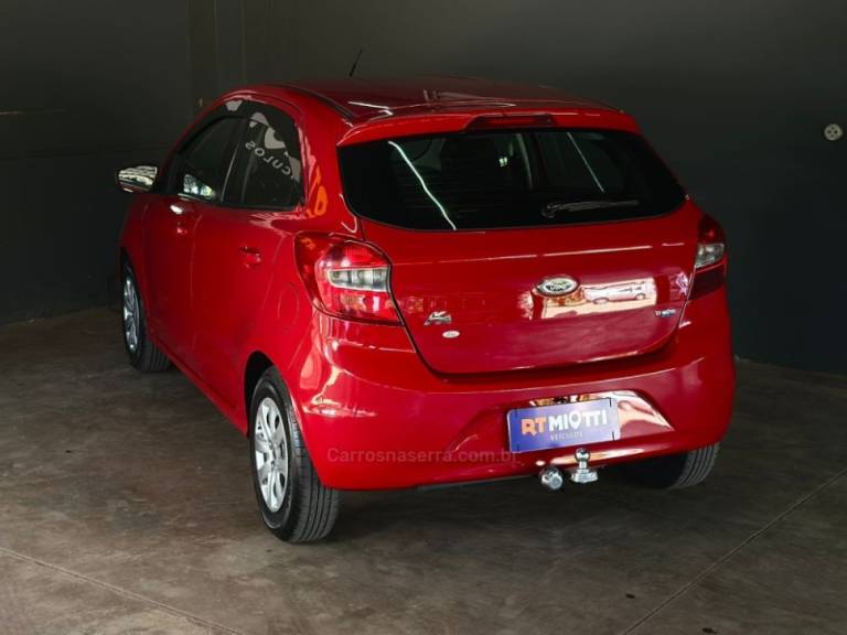 FORD - KA - 2015/2015 - Vermelha - R$ 38.000,00