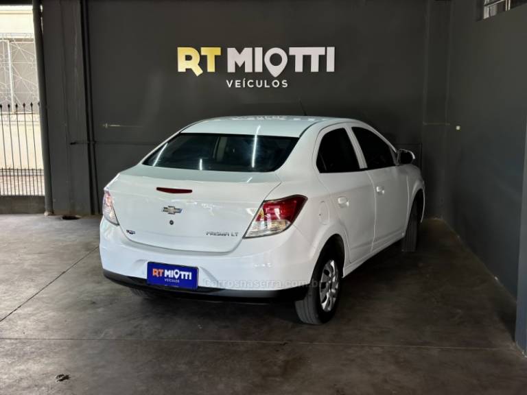 CHEVROLET - PRISMA - 2013/2013 - Branca - R$ 44.000,00