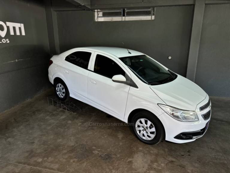 CHEVROLET - PRISMA - 2013/2013 - Branca - R$ 44.000,00