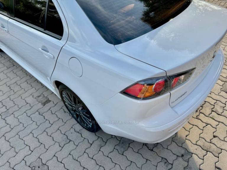 MITSUBISHI - LANCER - 2015/2015 - Branca - R$ 64.000,00