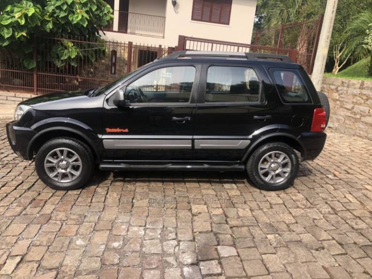 FORD - ECOSPORT - 2012/2012 - Preta - R$ 43.000,00