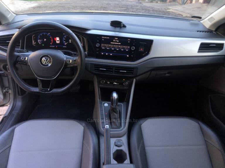 VOLKSWAGEN - VIRTUS - 2020/2021 - Prata - R$ 90.000,00