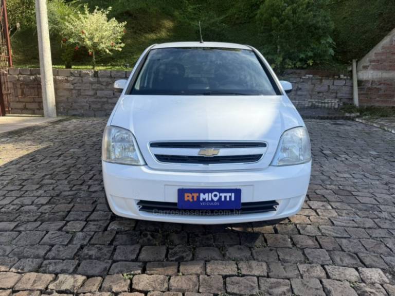 CHEVROLET - MERIVA - 2009/2010 - Branca - R$ 33.000,00