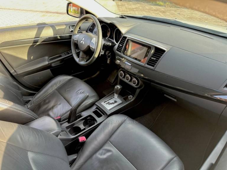 MITSUBISHI - LANCER - 2015/2015 - Branca - R$ 64.000,00