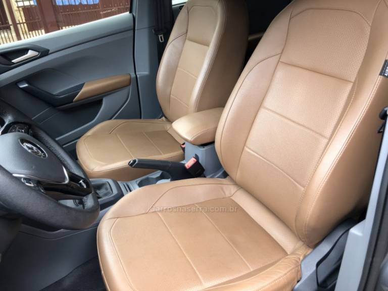 VOLKSWAGEN - T-CROSS - 2020/2020 - Cinza - R$ 94.000,00