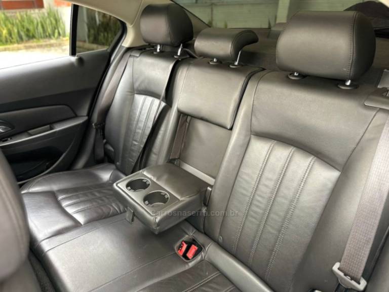 CHEVROLET - CRUZE - 2014/2014 - Branca - R$ 59.000,00