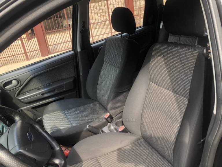 FORD - ECOSPORT - 2012/2012 - Preta - R$ 43.000,00