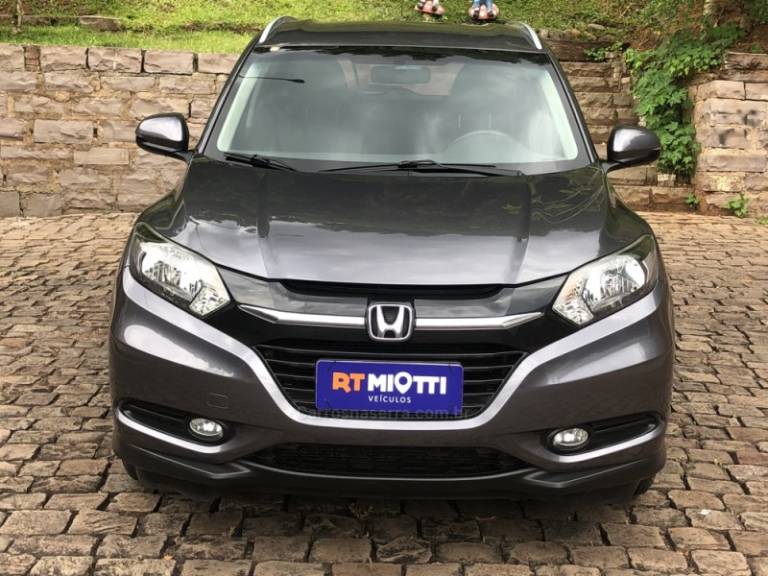HONDA - HR-V - 2016/2017 - Cinza - R$ 94.000,00