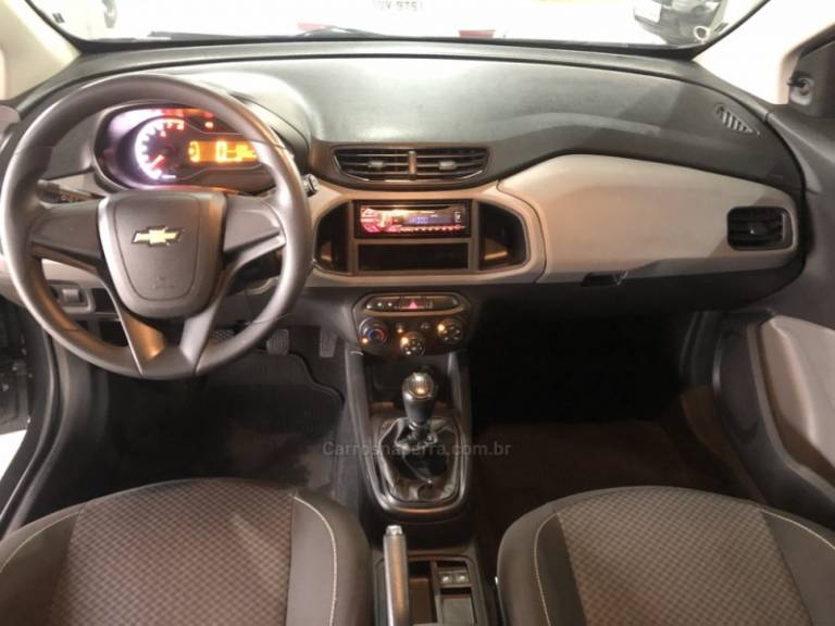 CHEVROLET - ONIX - 2018/2019 - Cinza - R$ 53.000,00