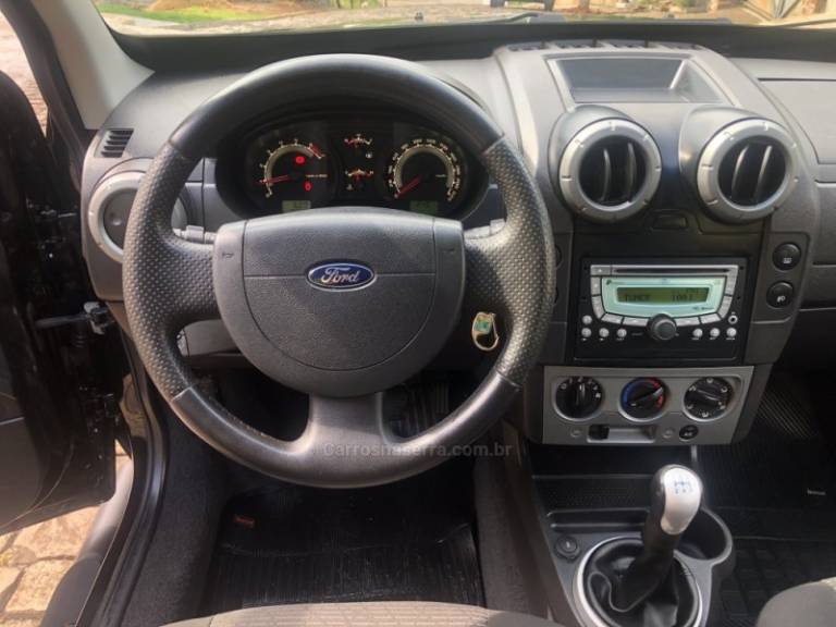 FORD - ECOSPORT - 2012/2012 - Preta - R$ 43.000,00