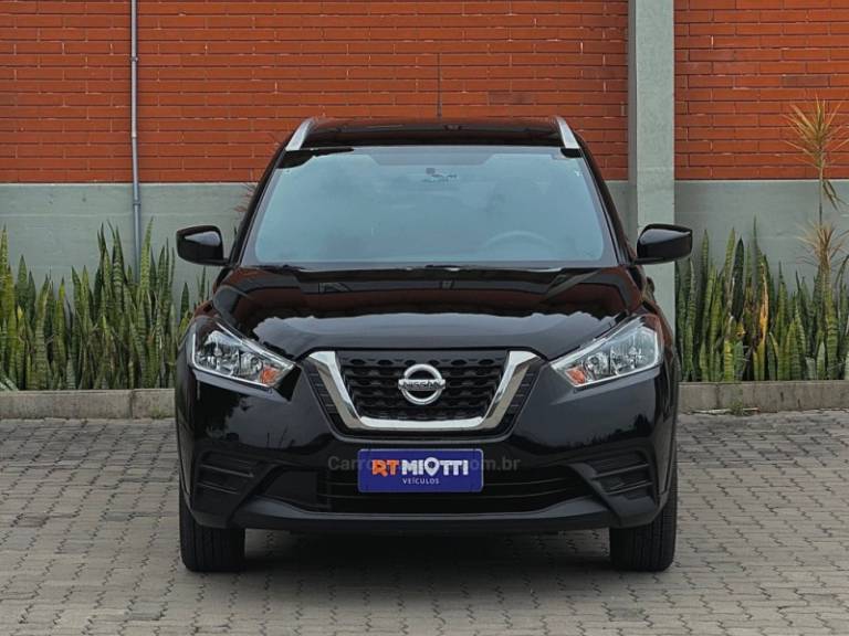 NISSAN - KICKS - 2019/2019 - Preta - R$ 81.500,00
